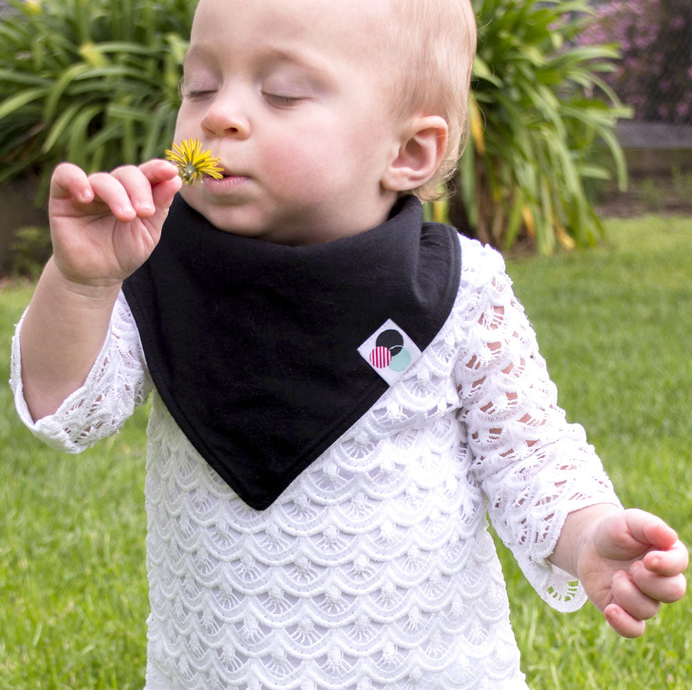 Black bandana bib best sale